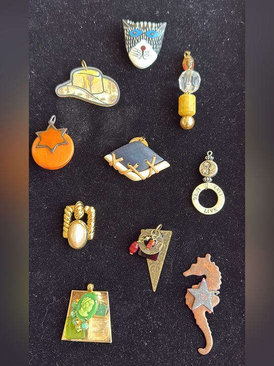 Jewelry - Assorted Vintage Charm Pendants in Orange, Gold, Navy, Green